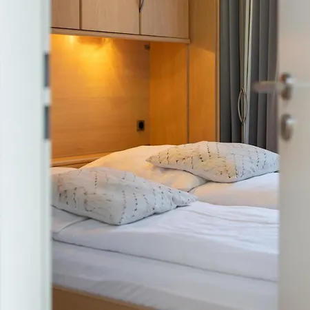 アパート Ferienwohnung Die 1 Im Grunen ティメンドルファー・シュトラント